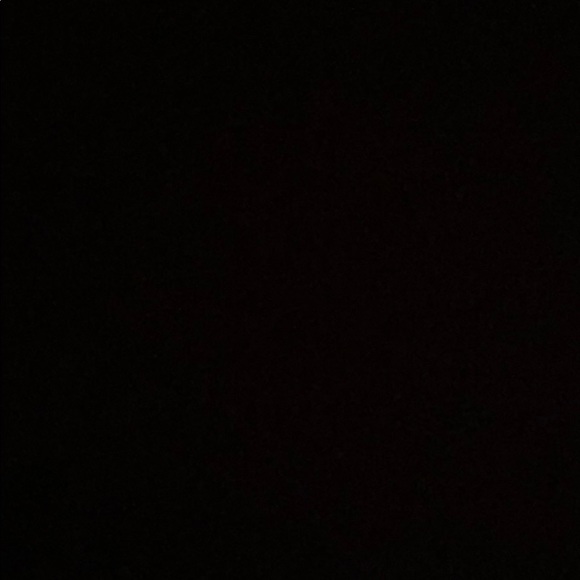 Meet your Posher, Tori - Picture 1 of 1